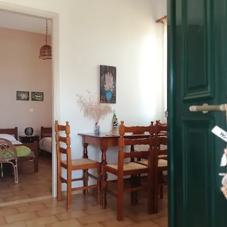 Apartment Thanasis