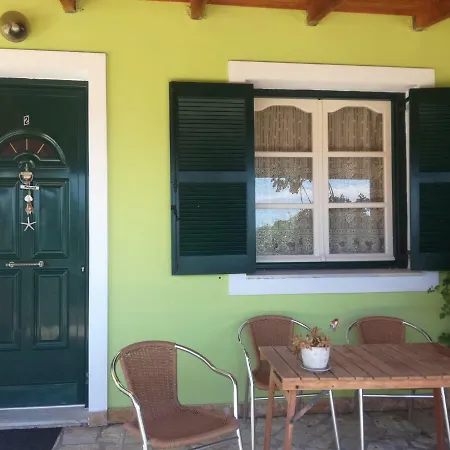Apartment Thanasis